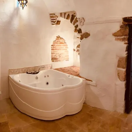 Appartement Charming With Private And A Unique Setting